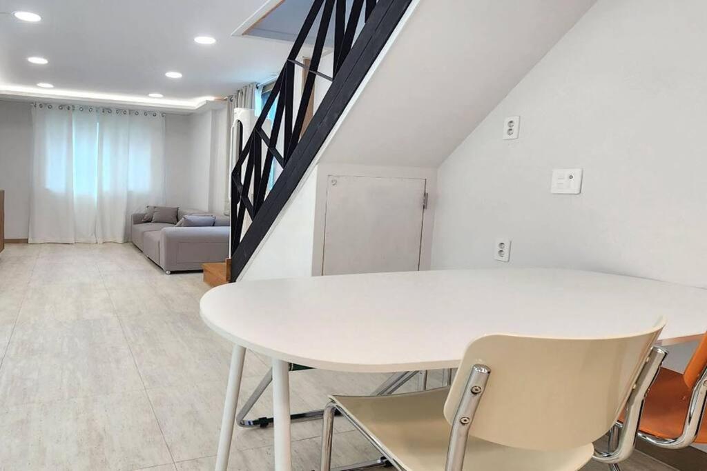 C-5 White Linen House * Seoul